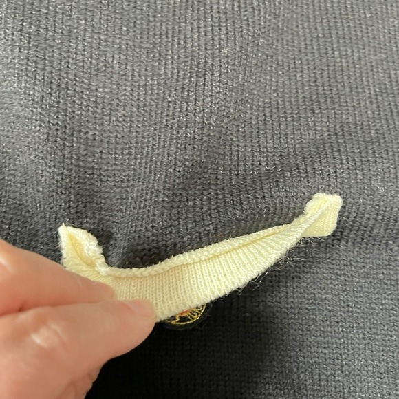 Vintage Willow Ridge Medium Black Sweter Cream Hemlines Embroidered Old Money - Picture 5 of 12